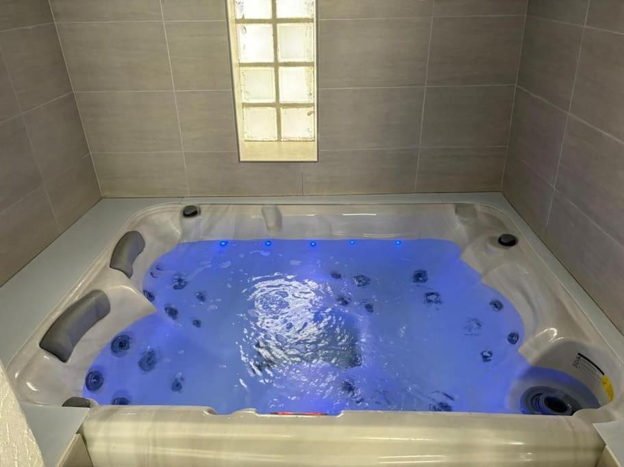 Maison Hyper Centre Jacuzzi Amboise Extérieur photo