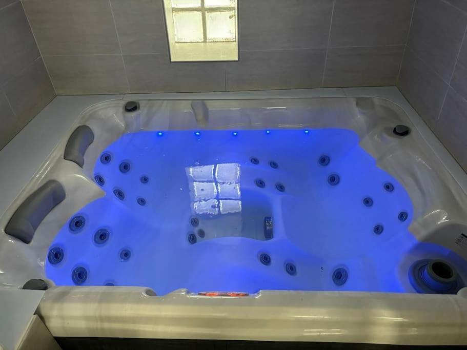 Maison Hyper Centre Jacuzzi Amboise Extérieur photo